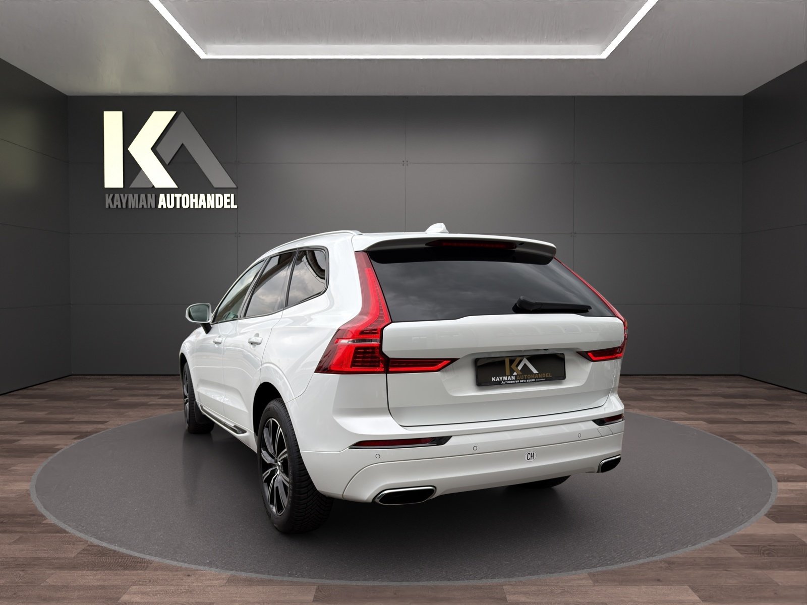 VOLVO XC60 T5 Momentum Geartronic, Petrol, Second hand / Used, Automatic - 3