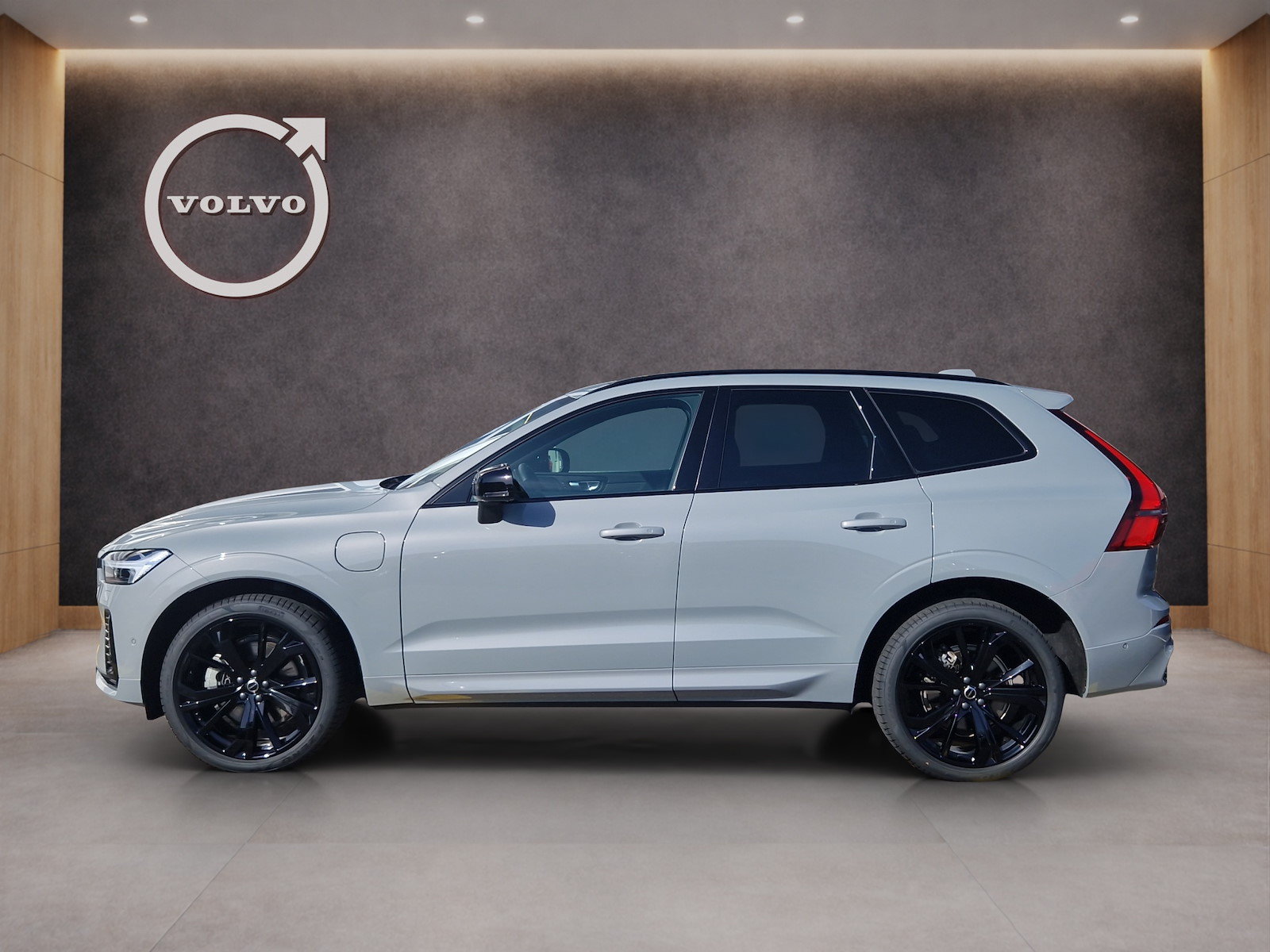 VOLVO XC60 2.0 T6 TE Black Edition eAWD, Plug-in-Hybrid Benzin/Elektro, Occasion / Gebraucht, Automatik - 3