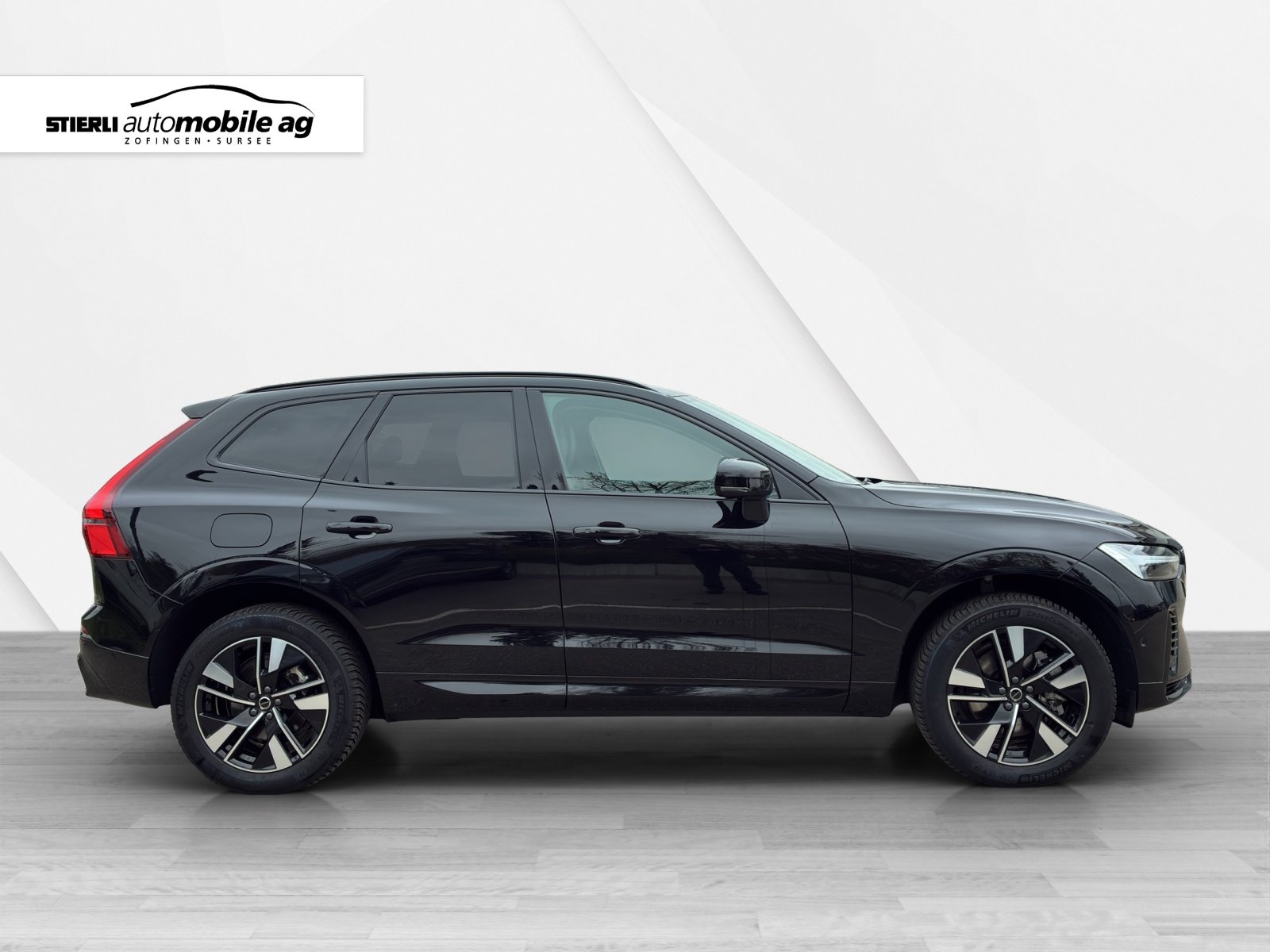VOLVO XC60 2.0 T6 TE Plus Dark eAWD, Hybride Rechargeable Essence/Électricité, Occasion / Utilisé, Automatique - 4