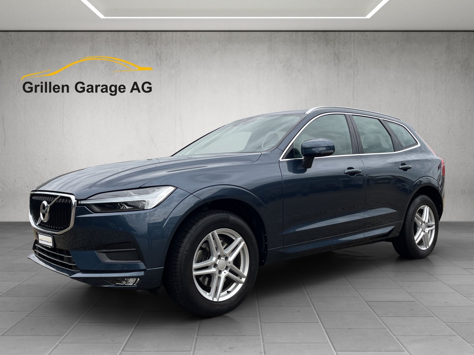 VOLVO XC60 2.0 B4 MH Momentum AWD
