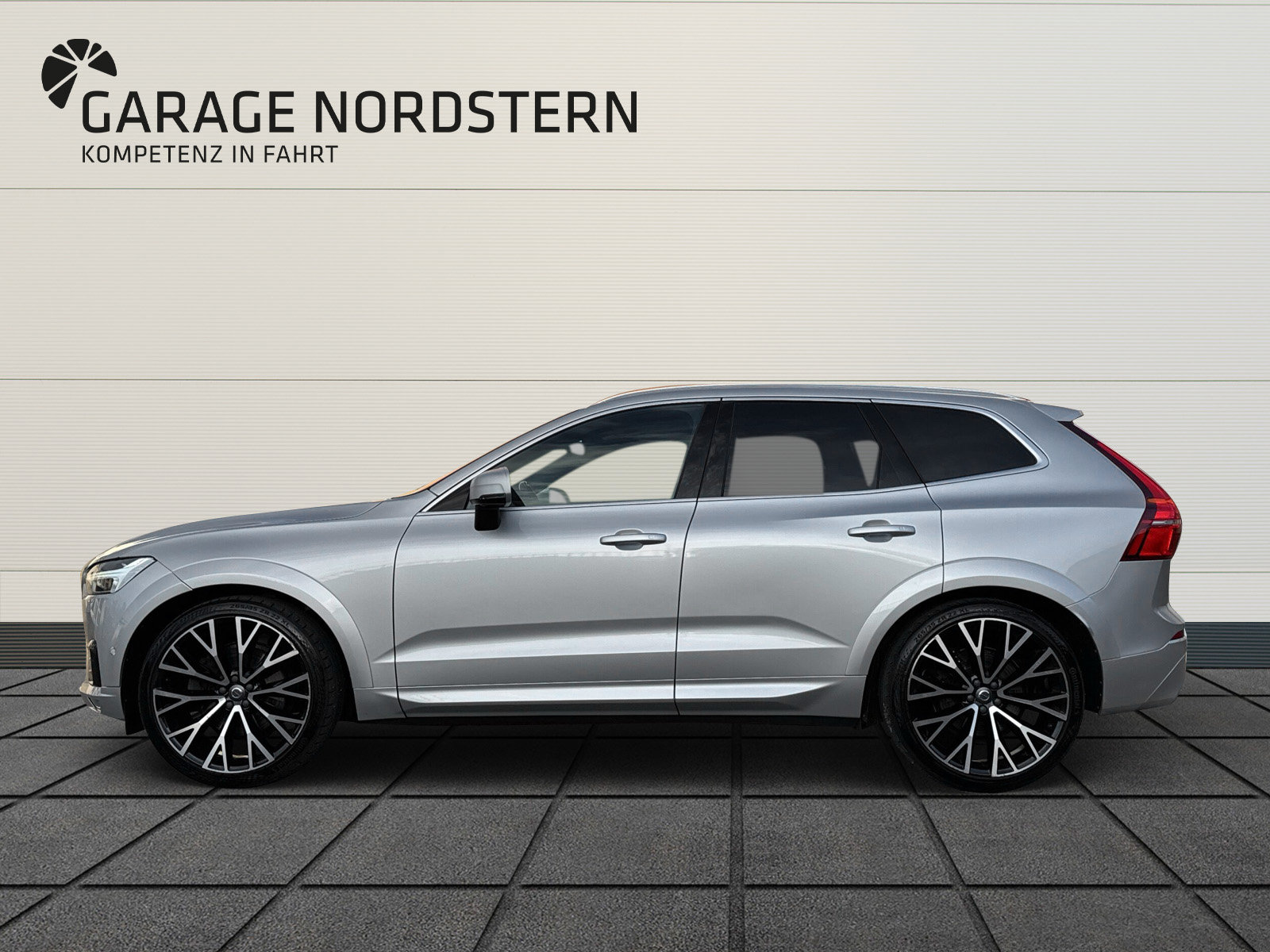 VOLVO XC60 2.0 T6 R-Design AWD, Essence, Occasion / Utilisé, Automatique - 2