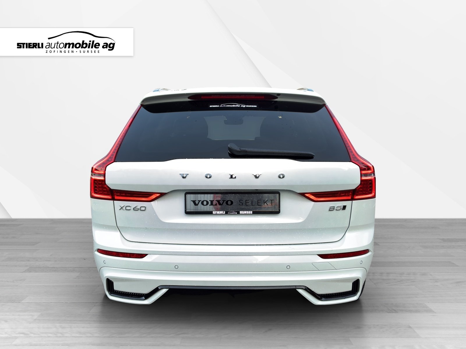 VOLVO XC60 2.0 B5 MH Plus Dark AWD, Mild-Hybrid Benzin/Elektro, Occasion / Gebraucht, Automatik - 6