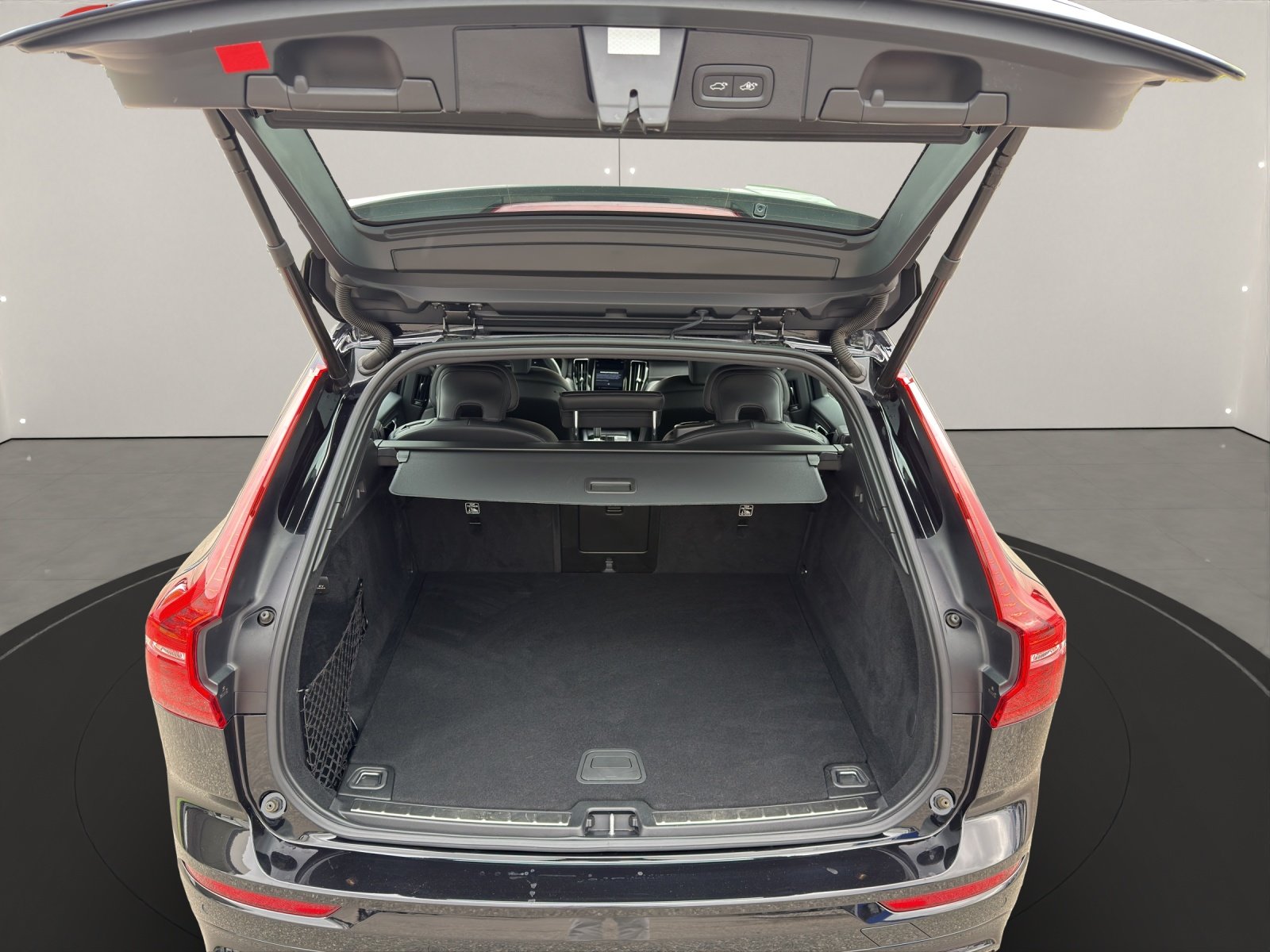 VOLVO XC60 2.0 B5 MH R-Design AWD ., Hybride Léger Diesel/Électricité, Occasion / Utilisé, Automatique - 7