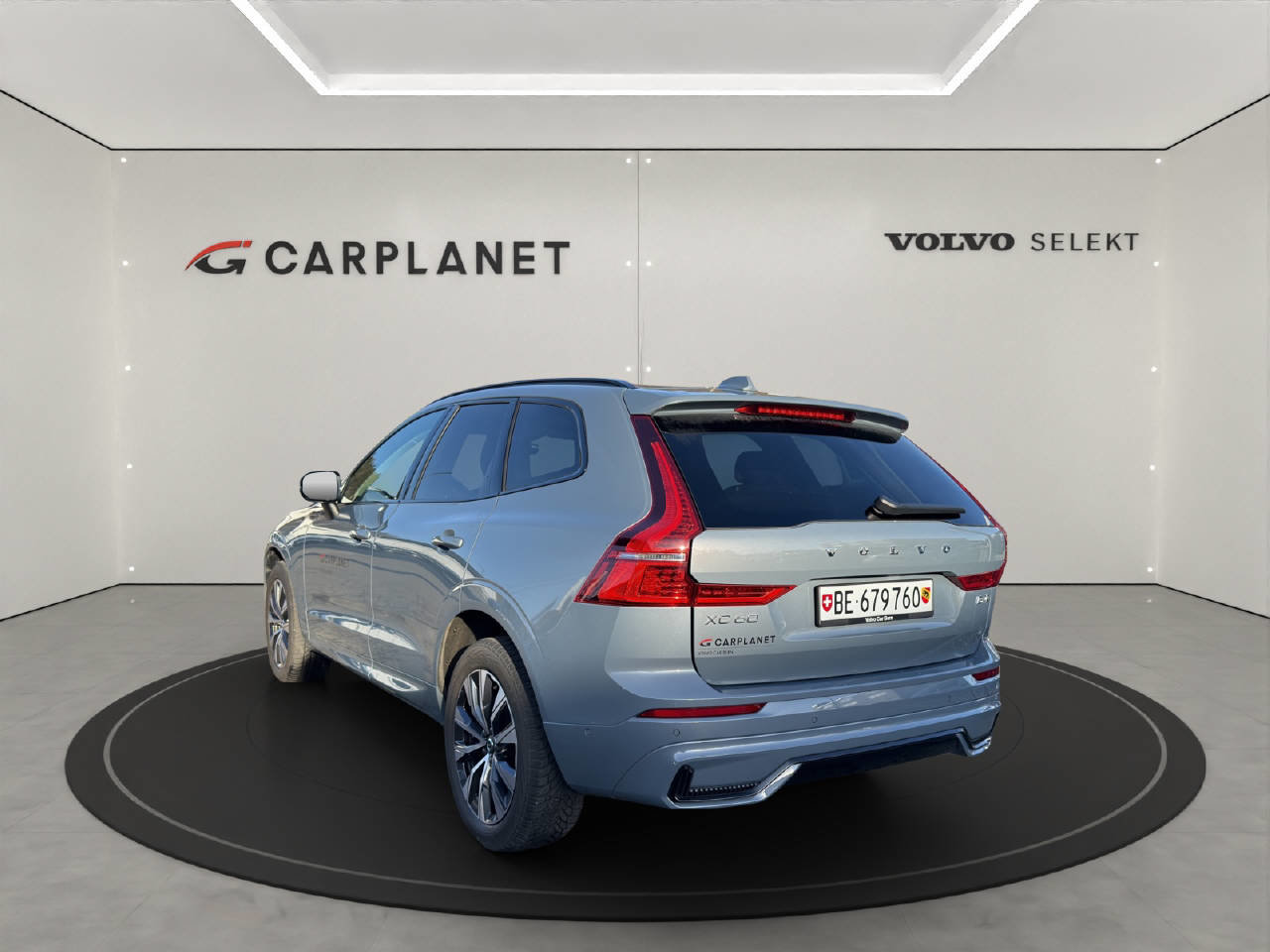 VOLVO XC60 2.0 B4 MH Ultimate Dark AWD ., Hybride Léger Diesel/Électricité, Occasion / Utilisé, Automatique - 4