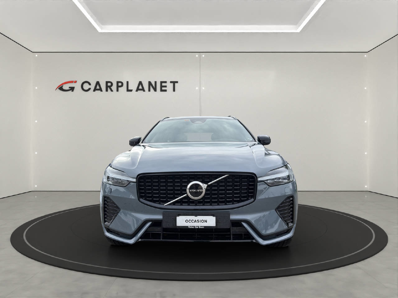 VOLVO XC60 2.0 B5 MH R-Design ., Mild-Hybrid Petrol/Electric, Second hand / Used, Automatic - 5
