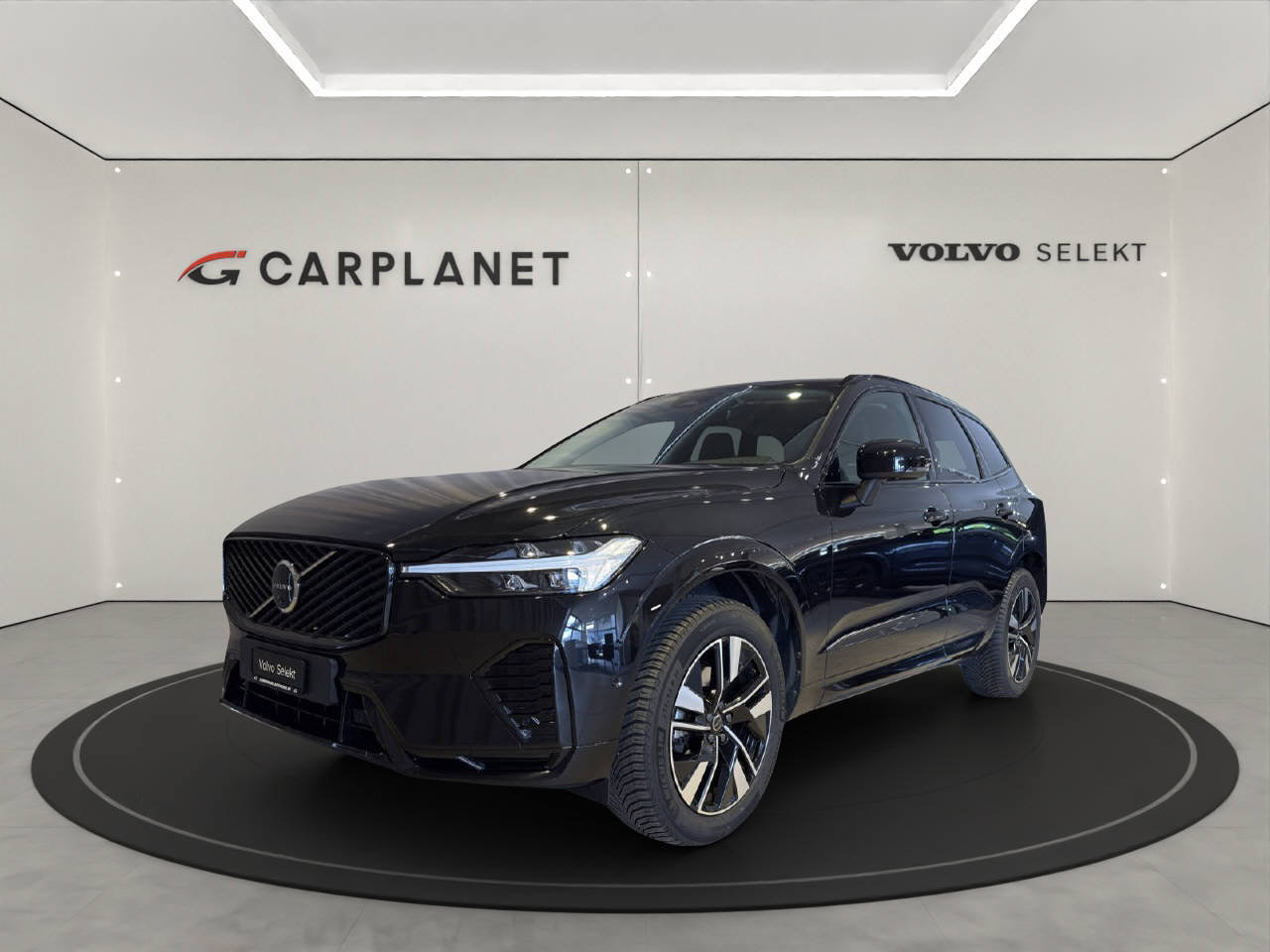VOLVO XC60 2.0 B5 MH Plus Dark AWD