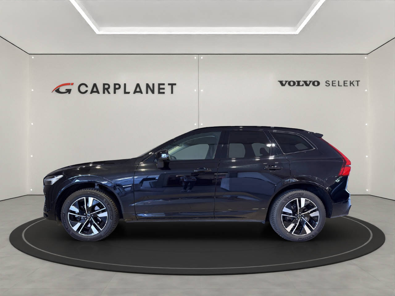 VOLVO XC60 2.0 B5 MH Plus Dark AWD, Hybride Leggero Benzina/Elettrica, Occasioni / Usate, Automatico - 2