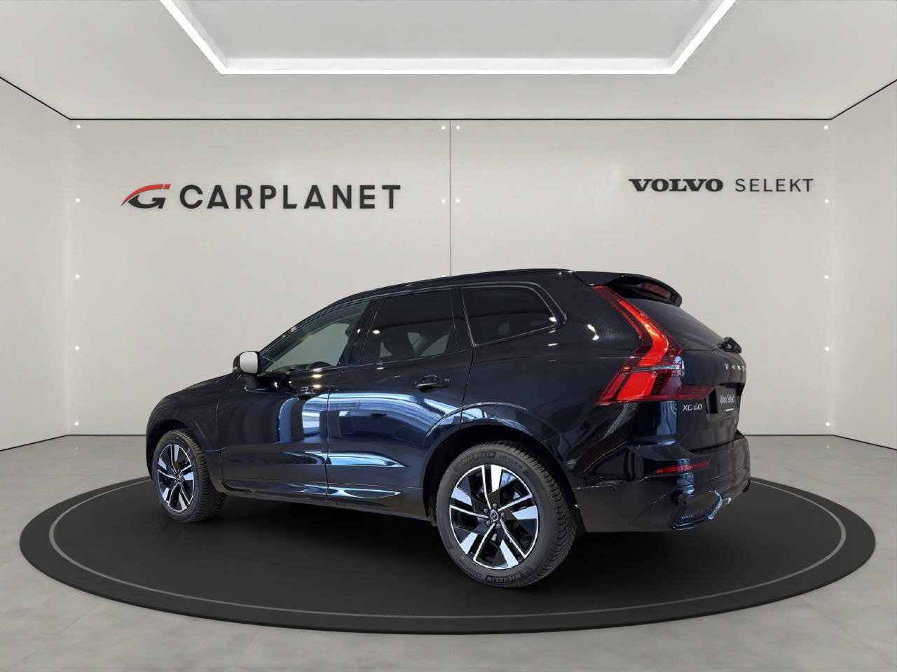 VOLVO XC60 2.0 B5 MH Plus Dark AWD, Hybride Leggero Benzina/Elettrica, Occasioni / Usate, Automatico - 3