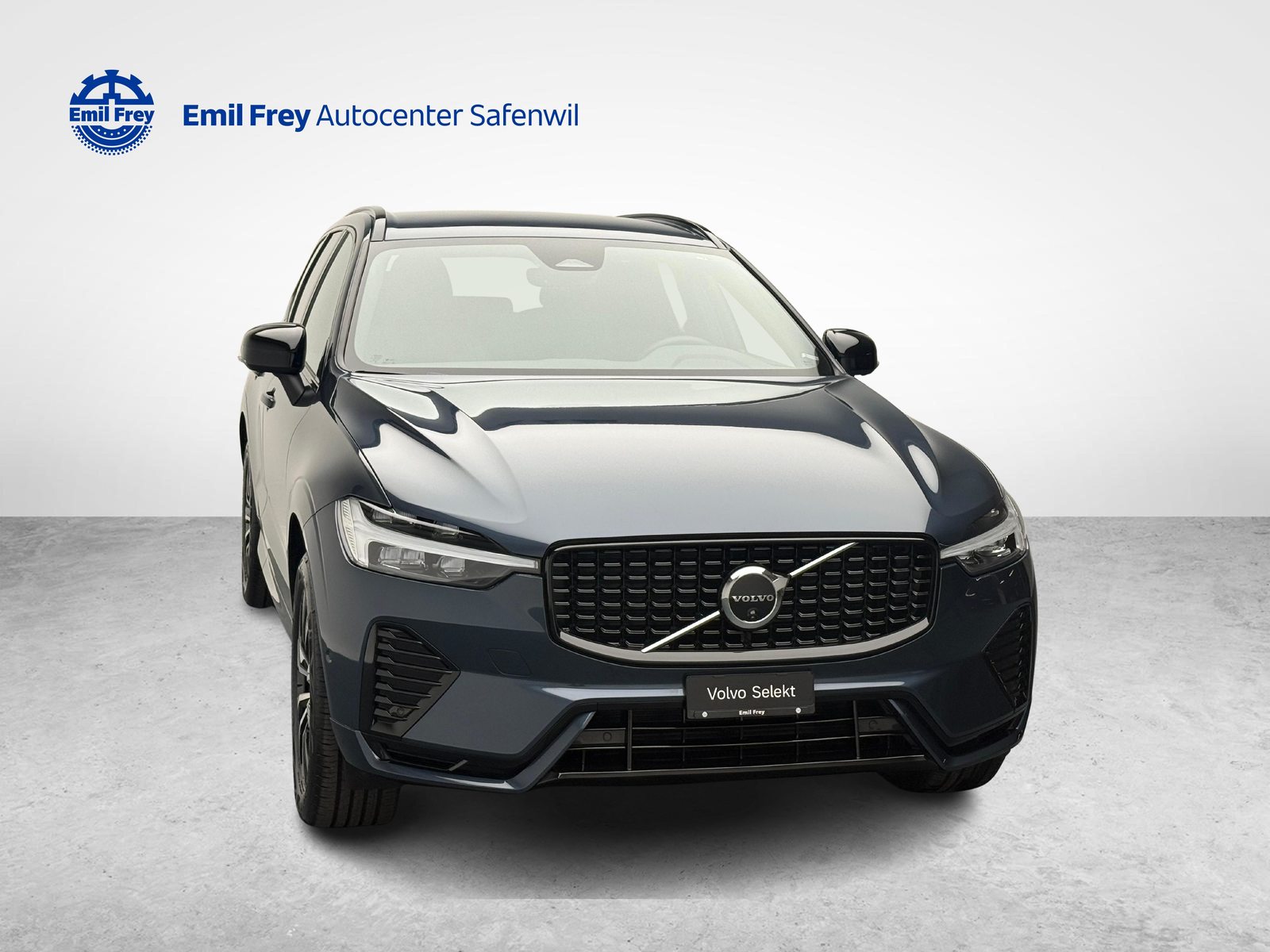 VOLVO XC60 2.0 B5 MH Plus Dark AWD, Mild-Hybrid Benzin/Elektro, Occasion / Gebraucht, Automatik - 7