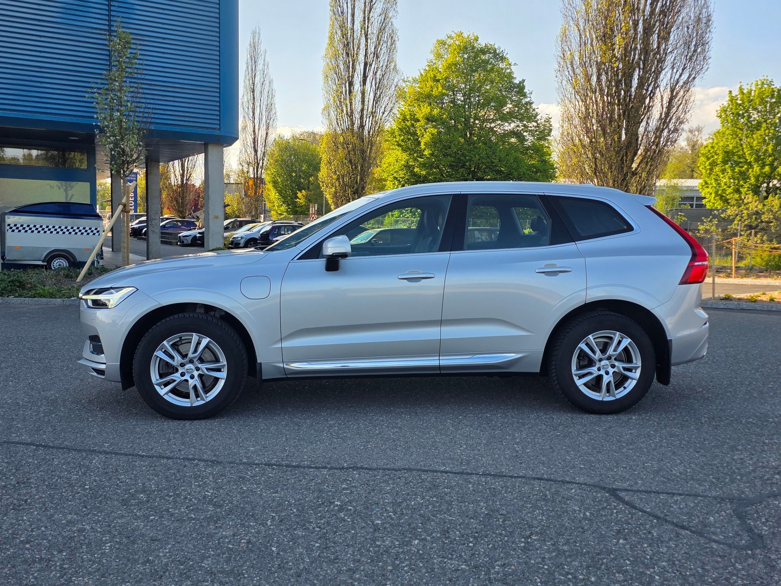 VOLVO XC60 T8 eAWD Inscription Geartronic, Plug-in-Hybrid Benzin/Elektro, Occasion / Gebraucht, Automatik - 3