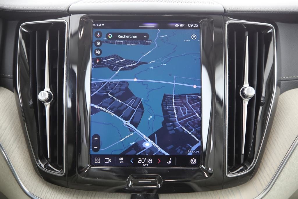 VOLVO XC60 2.0 T8 TE Inscription eAWD, Hybride Rechargeable Essence/Électricité, Occasion / Utilisé, Automatique - 7