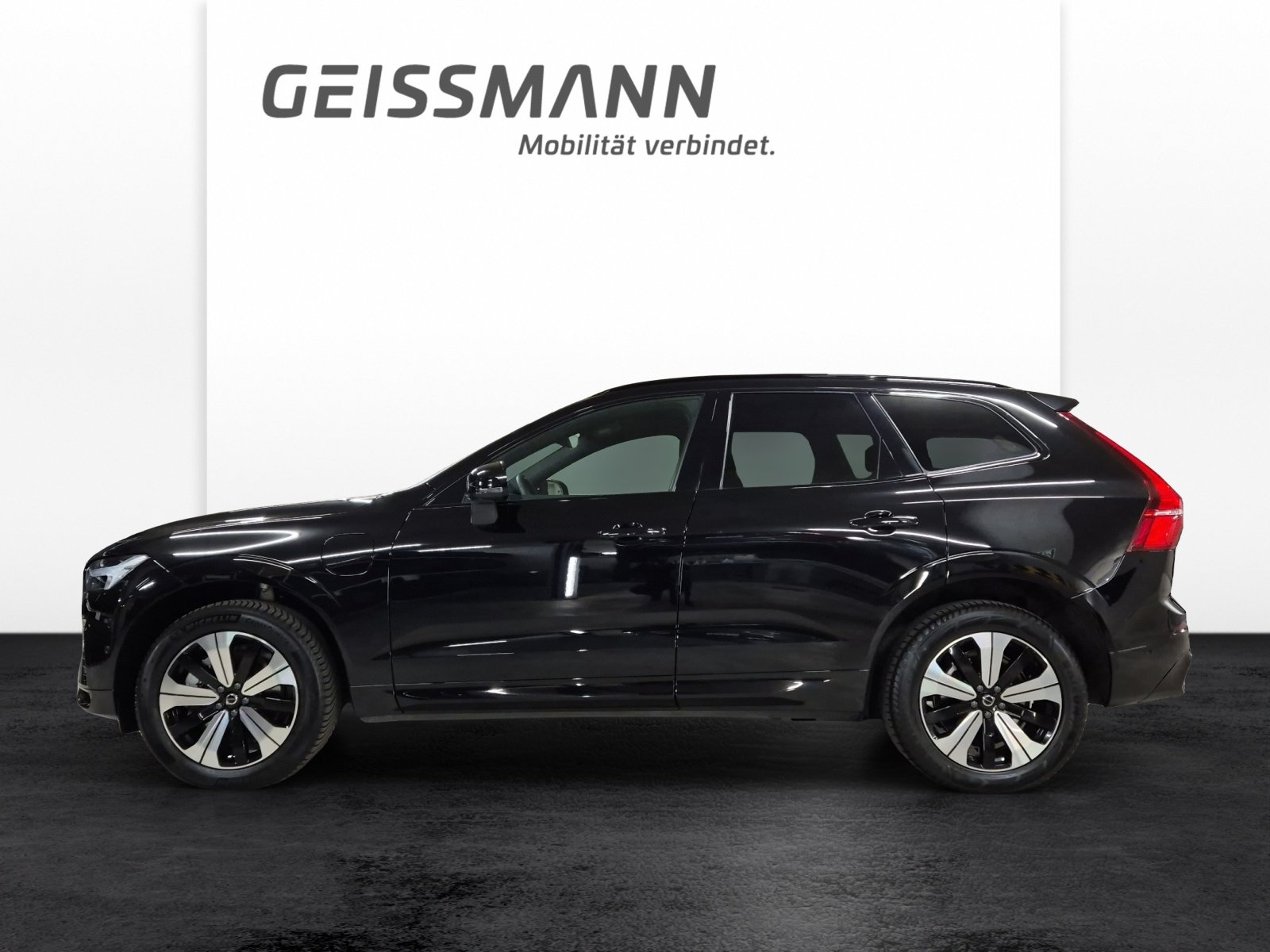 VOLVO XC60 2.0 T8 TE Plus Dark eAWD, Hybride Rechargeable Essence/Électricité, Occasion / Utilisé, Automatique - 3