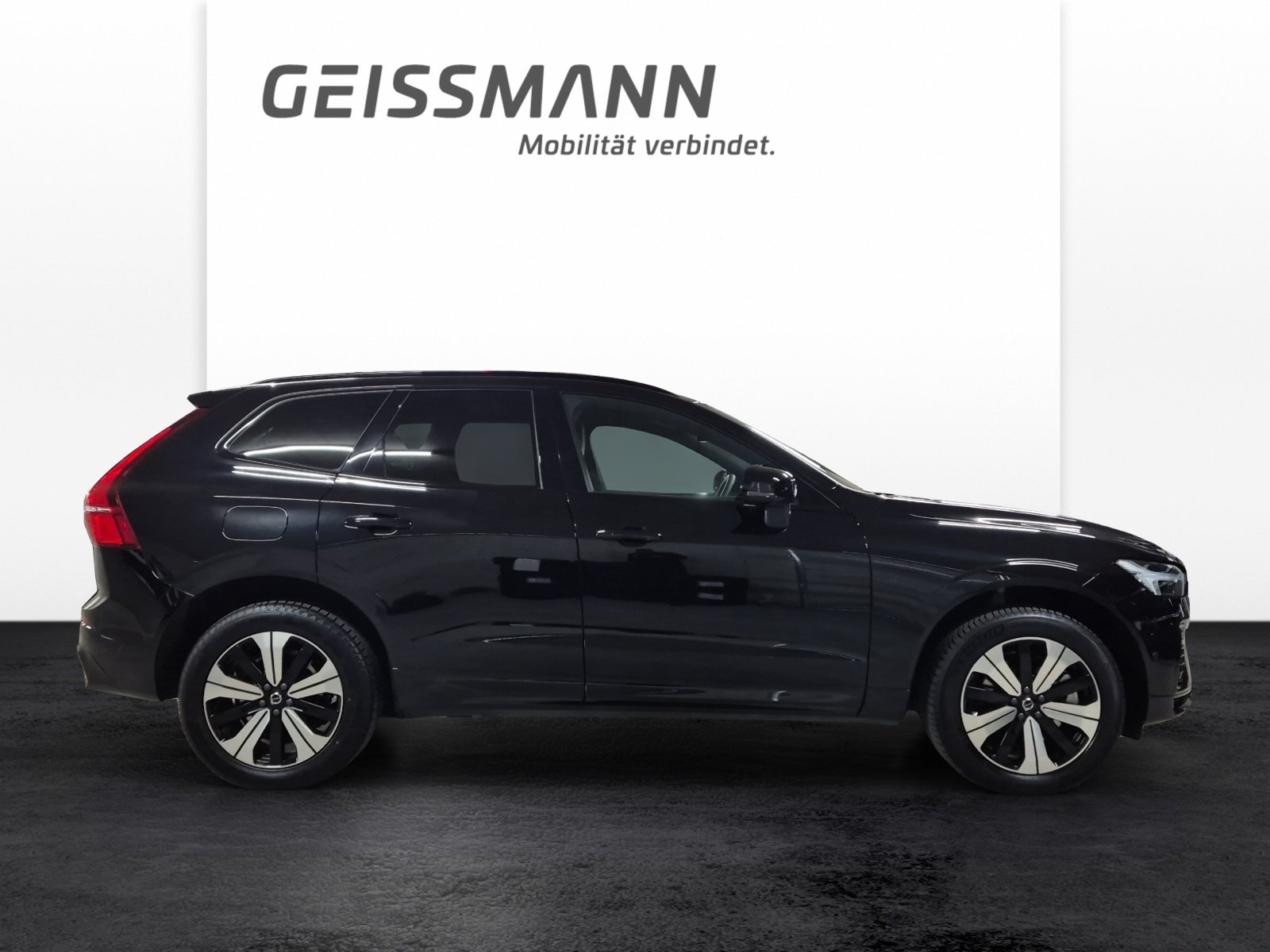 VOLVO XC60 2.0 T8 TE Plus Dark eAWD, Hybride Rechargeable Essence/Électricité, Occasion / Utilisé, Automatique - 4