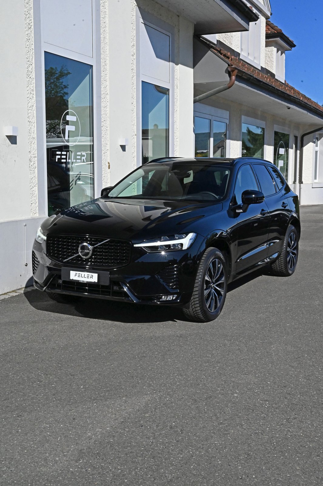 VOLVO XC60 B4 Diesel Mild Hybrid AWD Plus Dark Geartronic, Hybride Léger Diesel/Électricité, Occasion / Utilisé, Automatique - 2