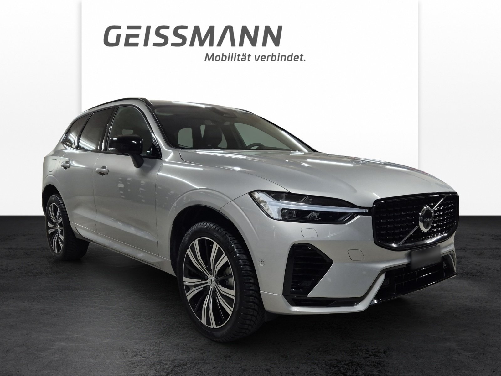 VOLVO XC60 2.0 T6 TE Ultra Dark eAWD, Plug-in-Hybrid Petrol/Electric, Second hand / Used, Automatic - 2