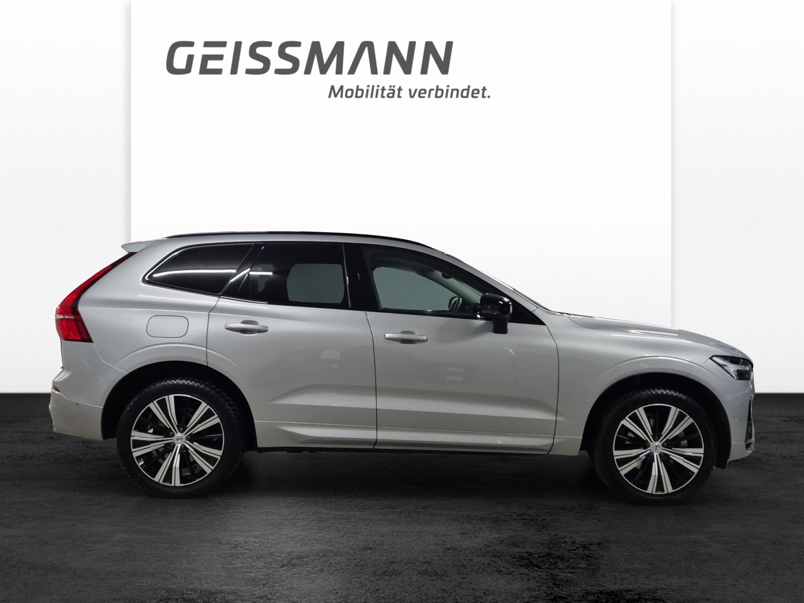 VOLVO XC60 2.0 T6 TE Ultra Dark eAWD, Plug-in-Hybrid Petrol/Electric, Second hand / Used, Automatic - 4