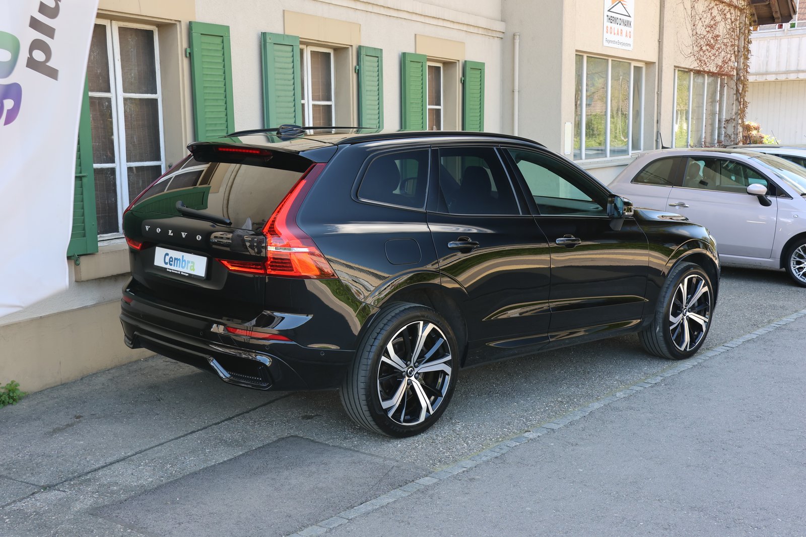VOLVO XC60 T6 eAWD PluginHybrid R-Design Geartronic, Plug-in-Hybrid Petrol/Electric, Second hand / Used, Automatic - 6
