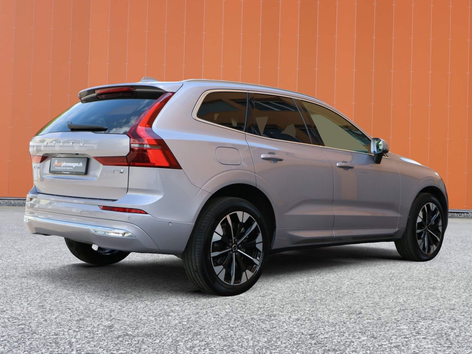 VOLVO XC60 T8 eAWD PluginHybrid Ultra Bright Geartronic, Plug-in-Hybrid Benzina/Elettrica, Occasioni / Usate, Automatico - 2