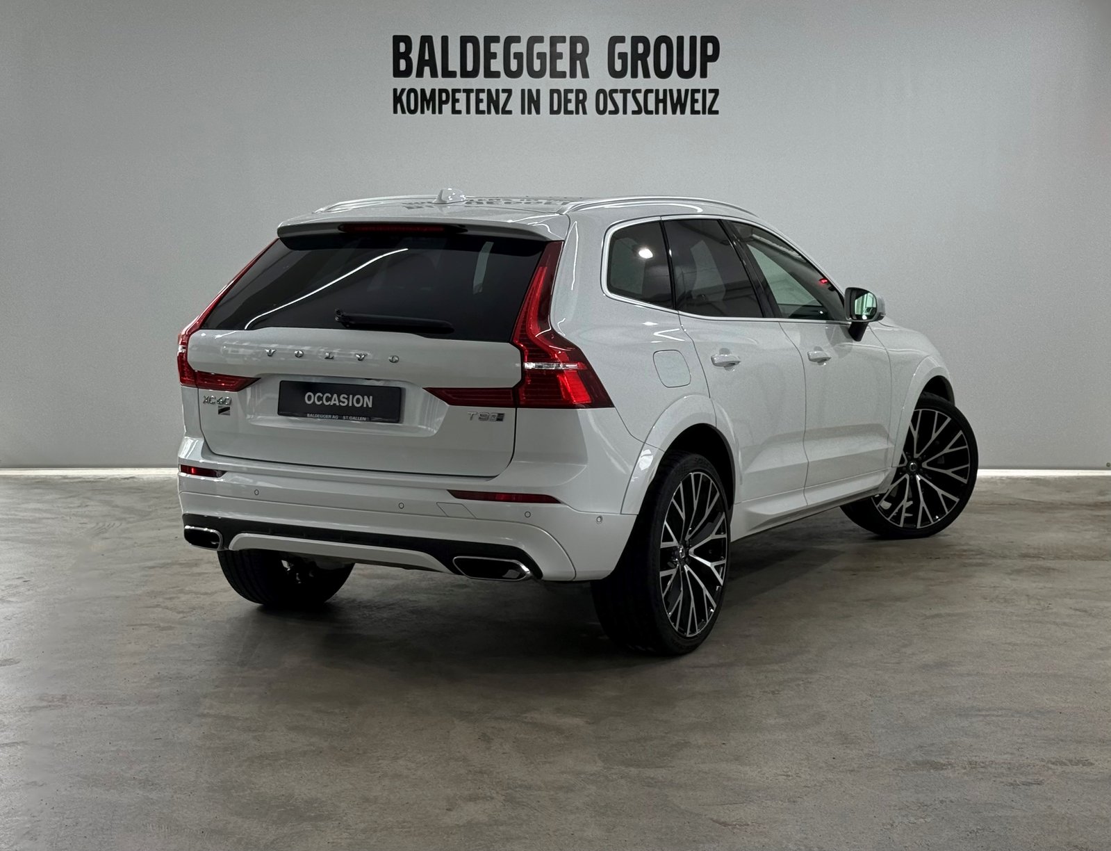 VOLVO XC60 2.0 T8 TE R-Design eAWD, Hybride Intégral Essence/Électricité, Occasion / Utilisé, Automatique - 3