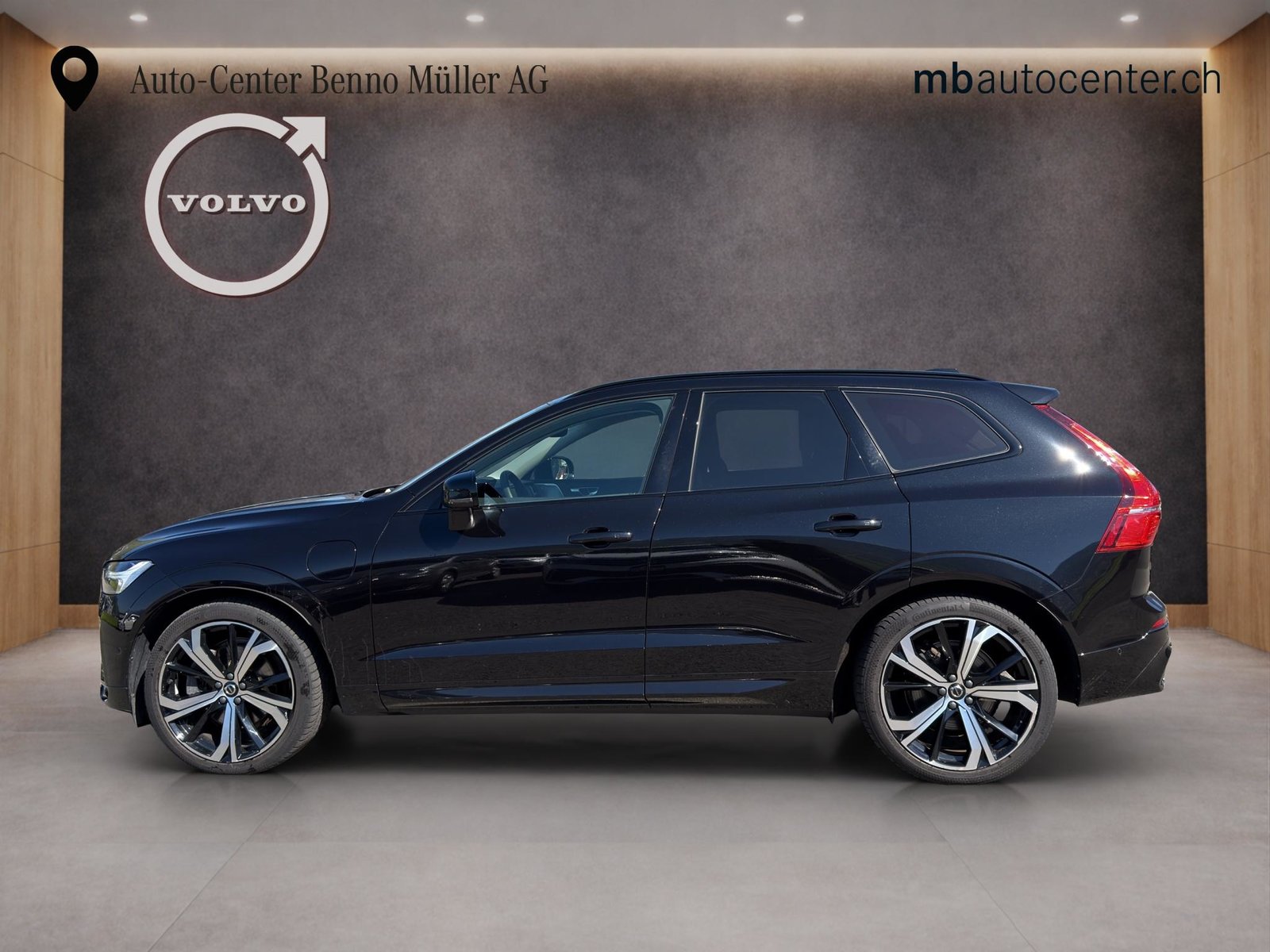 VOLVO XC60 2.0 T8 TE Ultimate Dark eAWD, Plug-in-Hybrid Petrol/Electric, Second hand / Used, Automatic - 2