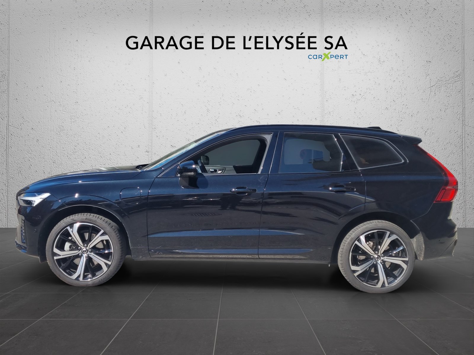 VOLVO XC60 T8 eAWD PluginHybrid Ultra Dark Geartronic, Plug-in-Hybrid Petrol/Electric, Second hand / Used, Automatic - 4