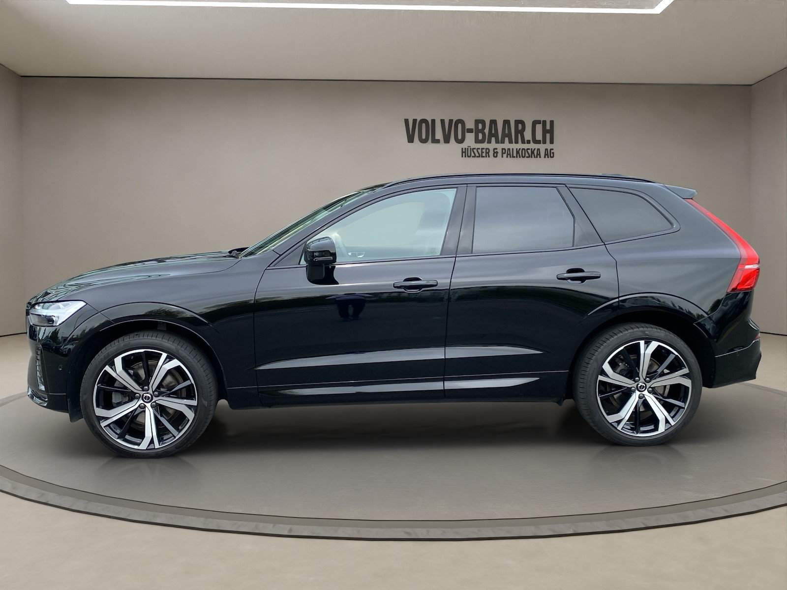 VOLVO XC60 2.0 B4 MH R-Design AWD, Hybride Léger Diesel/Électricité, Occasion / Utilisé, Automatique - 2