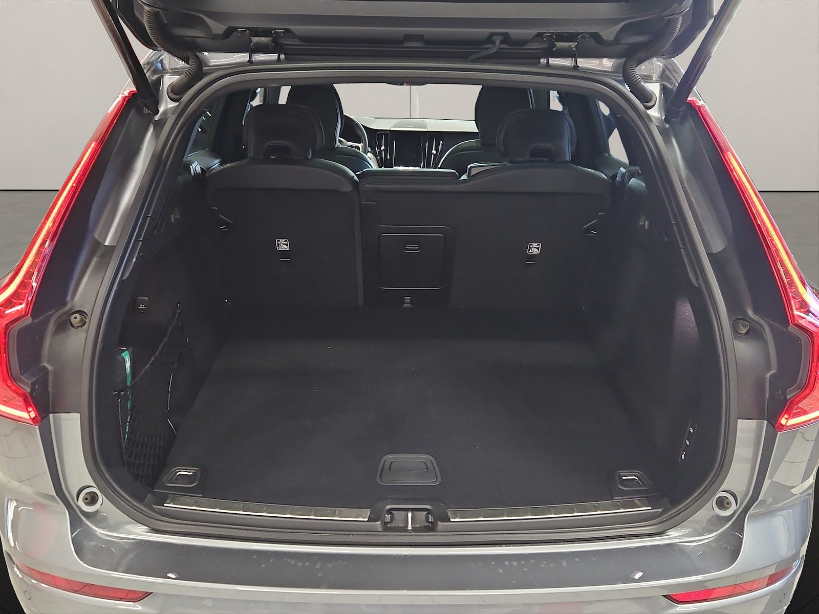 VOLVO XC60 2.0 T6 TE R-Design eAWD, Plug-in-Hybrid Benzina/Elettrica, Occasioni / Usate, Automatico - 6