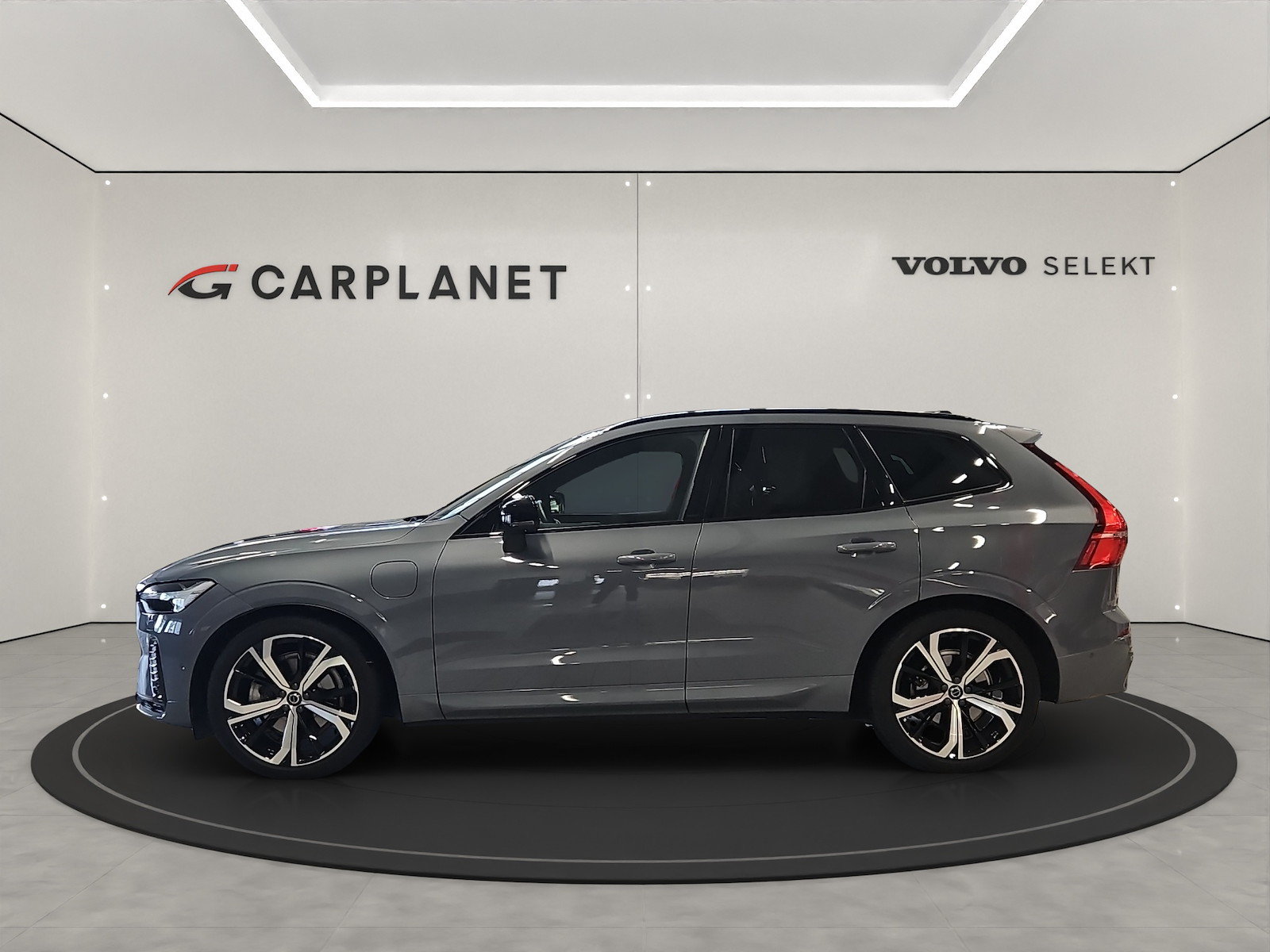 VOLVO XC60 2.0 T8 TE XCENTRIC eAWD, Plug-in-Hybrid Petrol/Electric, Second hand / Used, Automatic - 2