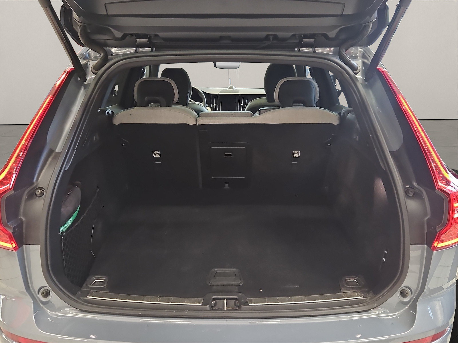 VOLVO XC60 2.0 T8 TE XCENTRIC eAWD, Plug-in-Hybrid Petrol/Electric, Second hand / Used, Automatic - 5