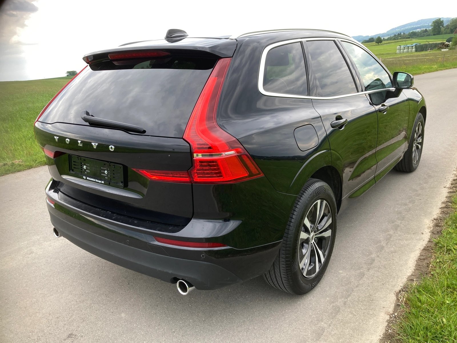 VOLVO XC60 T4 Momentum Geartronic, Essence, Occasion / Utilisé, Automatique - 3