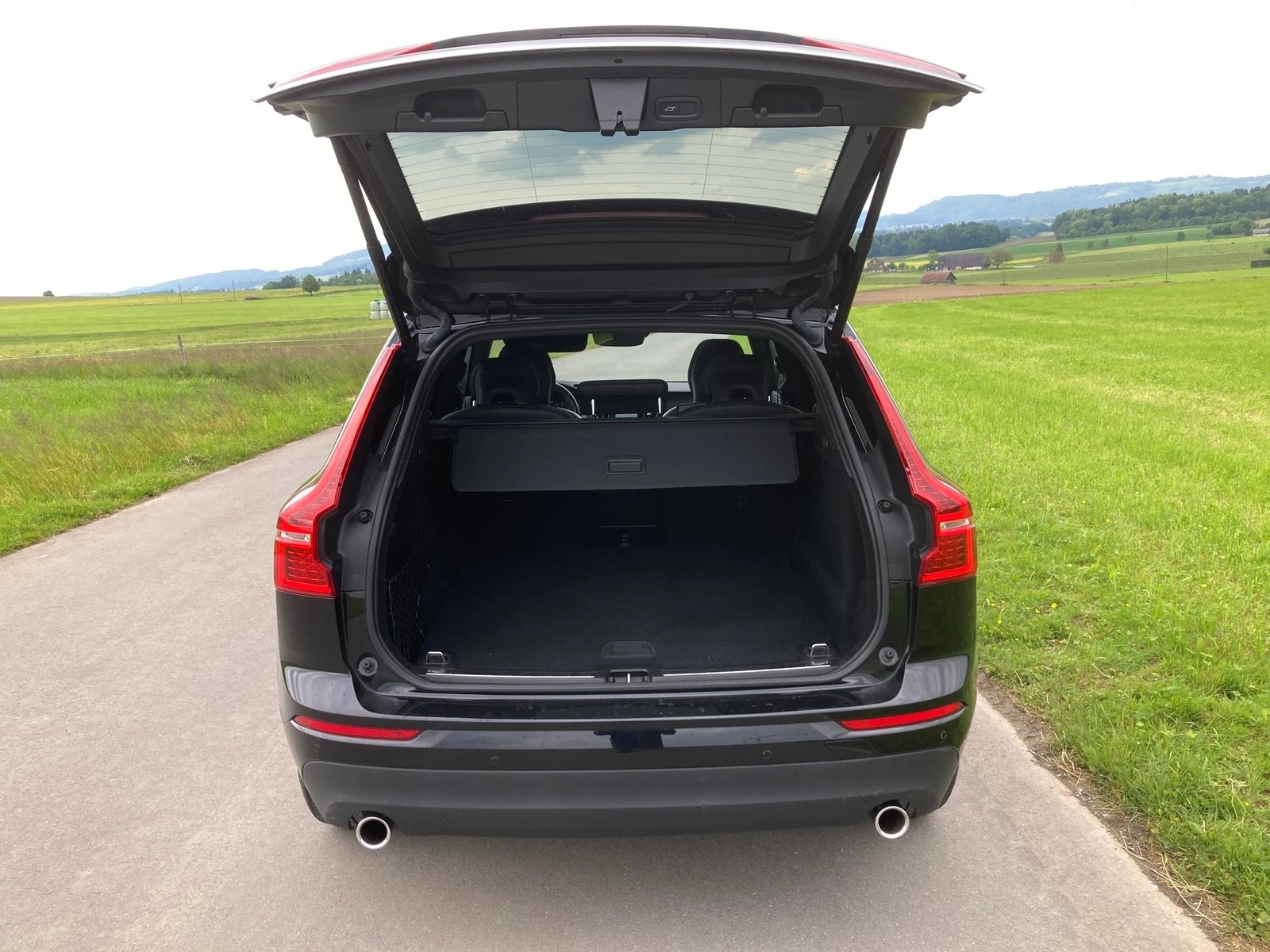 VOLVO XC60 T4 Momentum Geartronic, Essence, Occasion / Utilisé, Automatique - 6