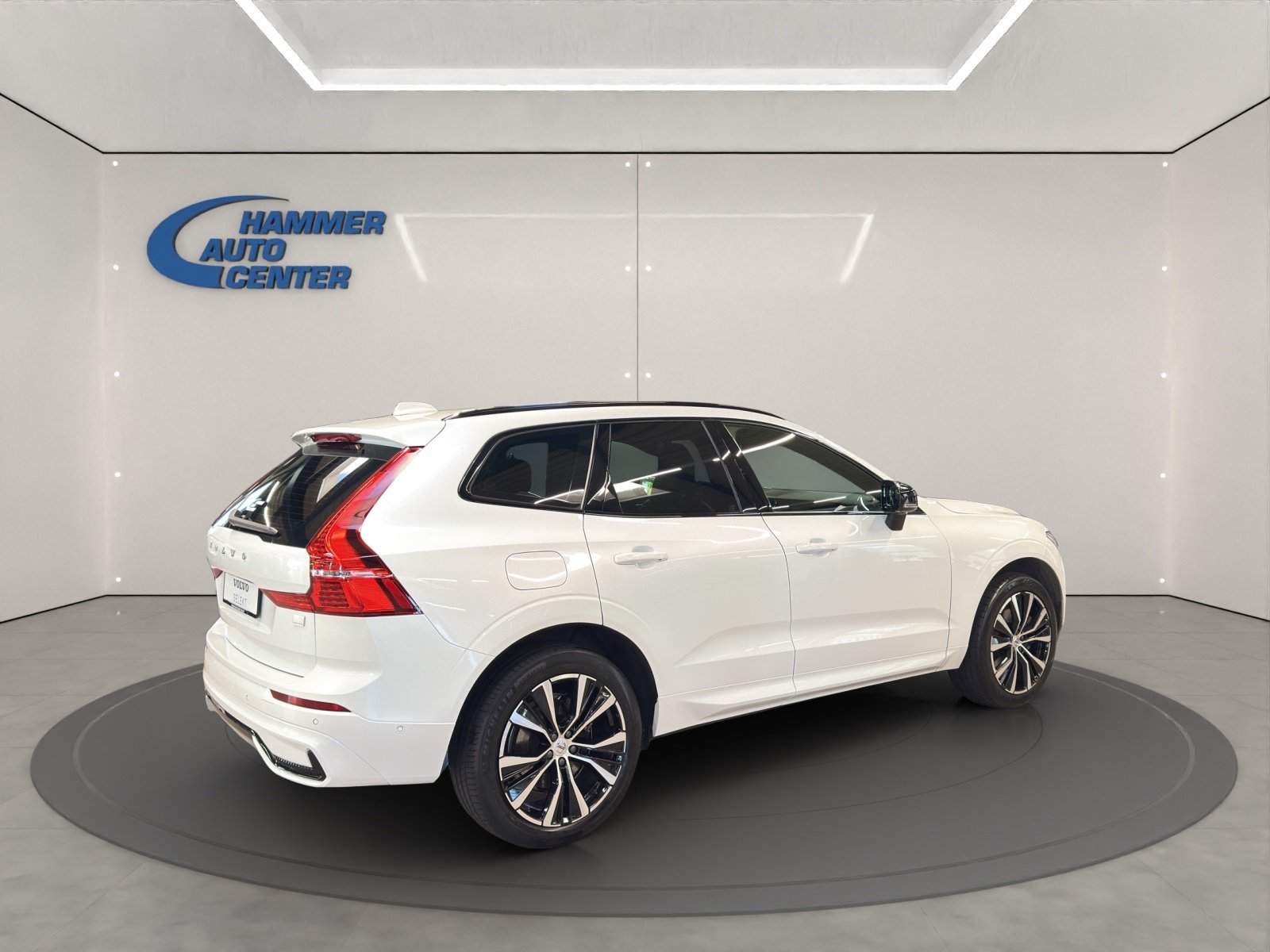 VOLVO XC60 2.0 T8 TE Ultimate Dark eAWD, Plug-in-Hybrid Petrol/Electric, Second hand / Used, Automatic - 5