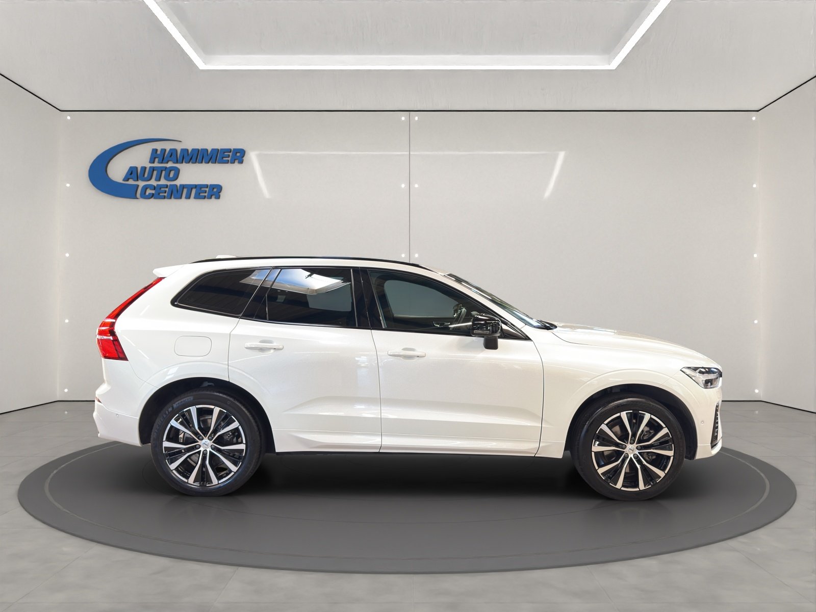 VOLVO XC60 2.0 T8 TE Ultimate Dark eAWD, Plug-in-Hybrid Petrol/Electric, Second hand / Used, Automatic - 6