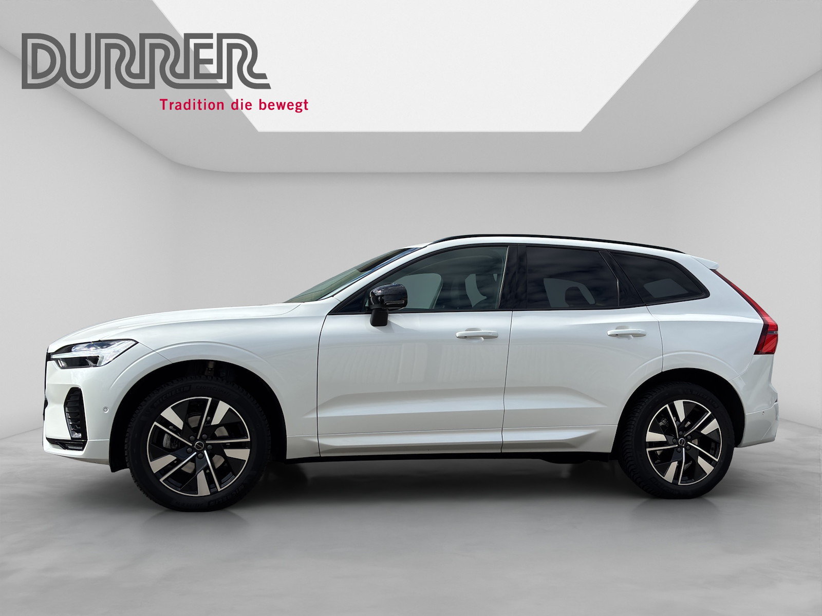 VOLVO XC60 2.0 B5 MH Plus Dark AWD, Hybride Léger Essence/Électricité, Occasion / Utilisé, Automatique - 2