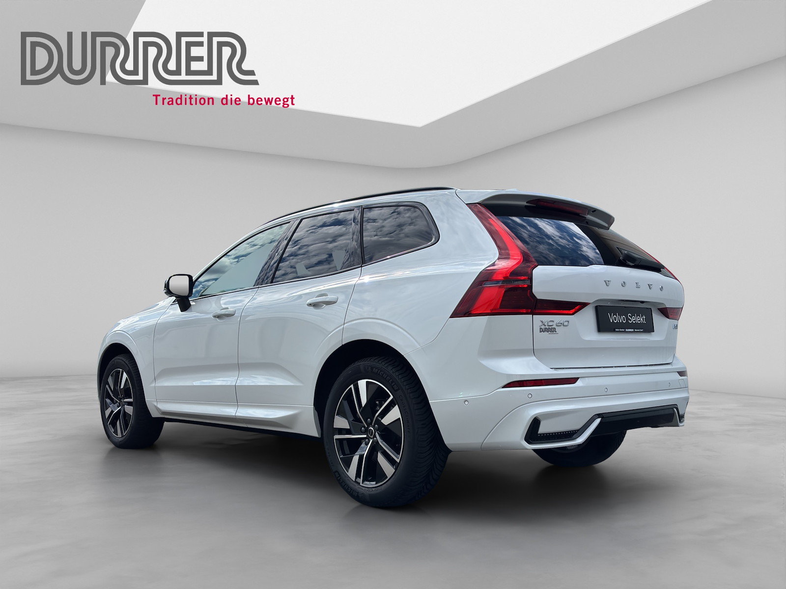VOLVO XC60 2.0 B5 MH Plus Dark AWD, Hybride Léger Essence/Électricité, Occasion / Utilisé, Automatique - 3