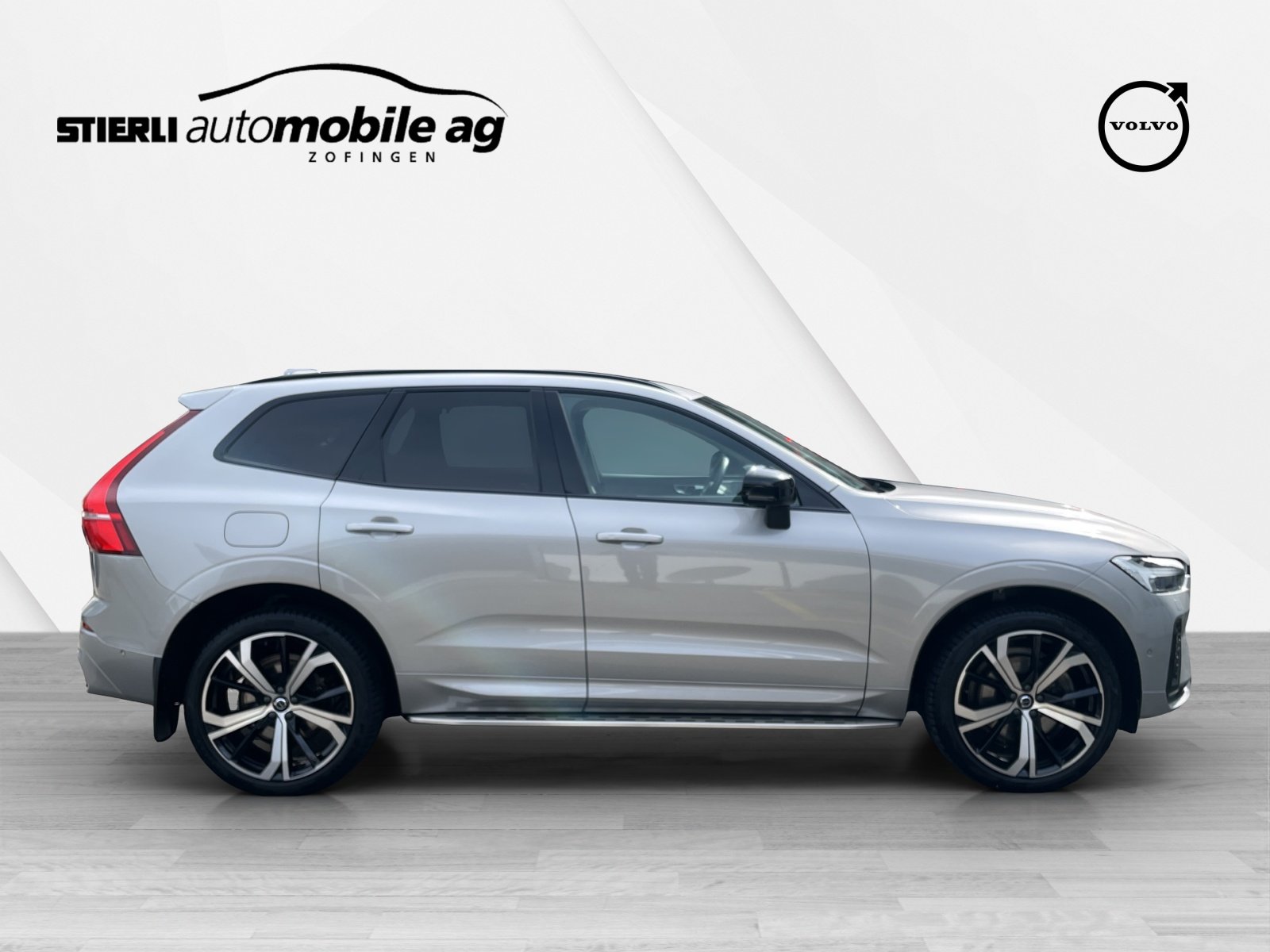 VOLVO XC60 2.0 B5 MH Ultimate Dark AWD, Mild-Hybrid Petrol/Electric, Second hand / Used, Automatic - 4