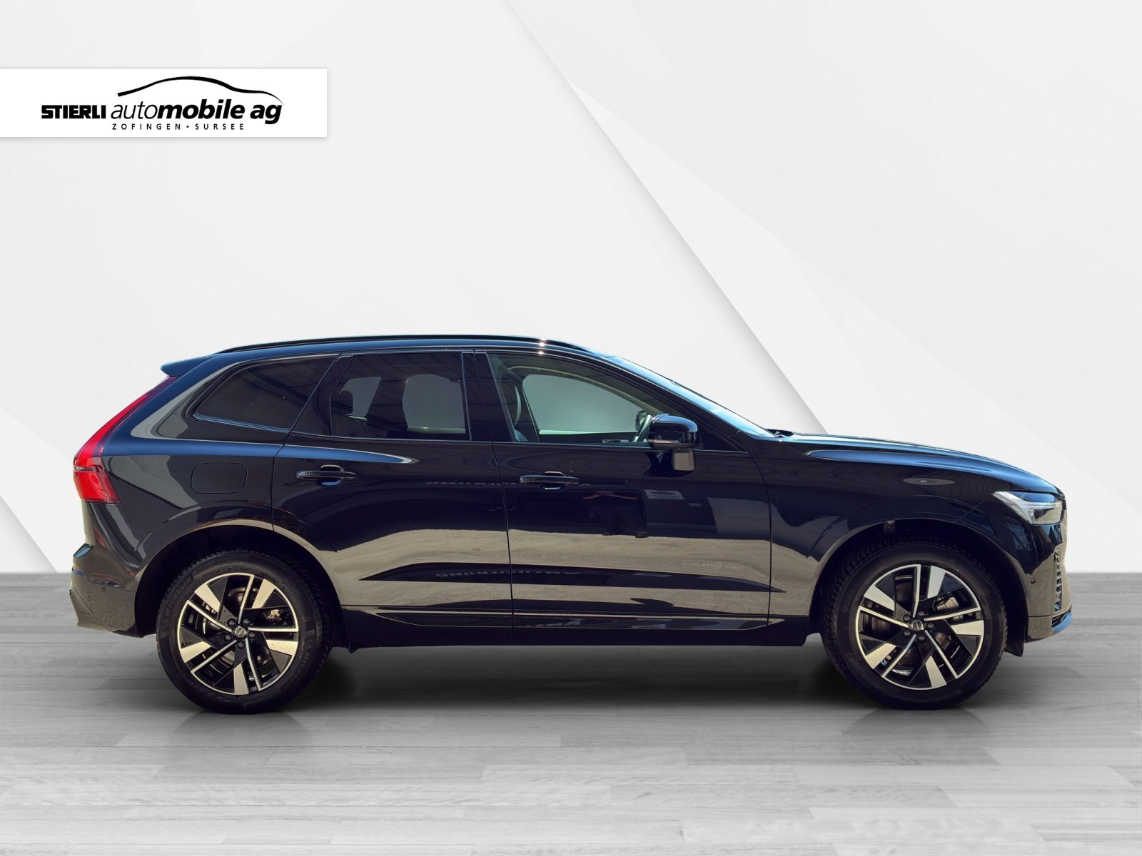 VOLVO XC60 2.0 T6 TE Plus Dark eAWD, Plug-in-Hybrid Benzin/Elektro, Occasion / Gebraucht, Automatik - 4