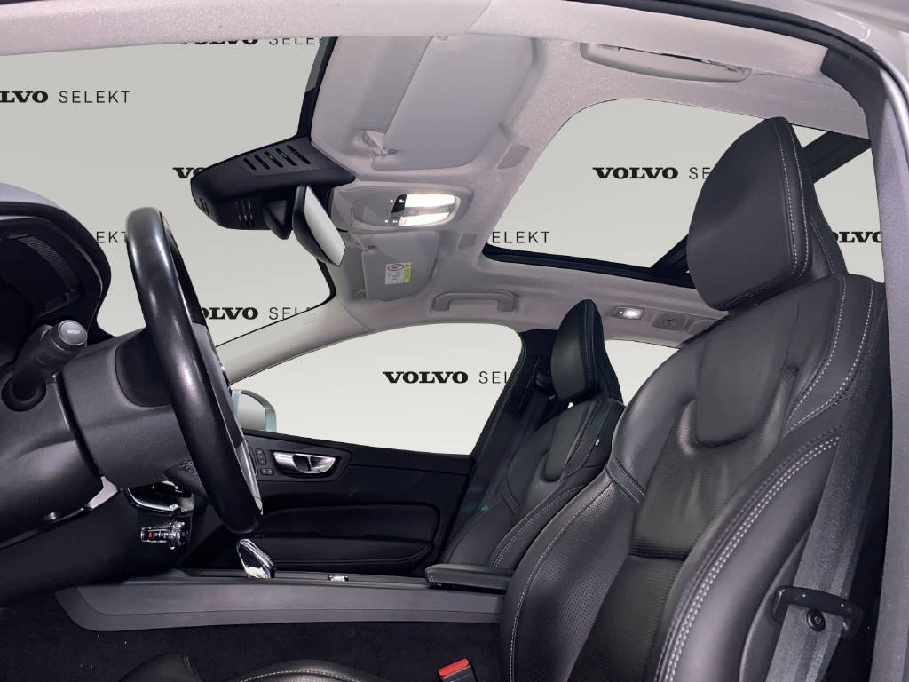 VOLVO XC60 2.0 T6 TE Inscription eAWD, Plug-in-Hybrid Benzin/Elektro, Occasion / Gebraucht, Automatik - 7