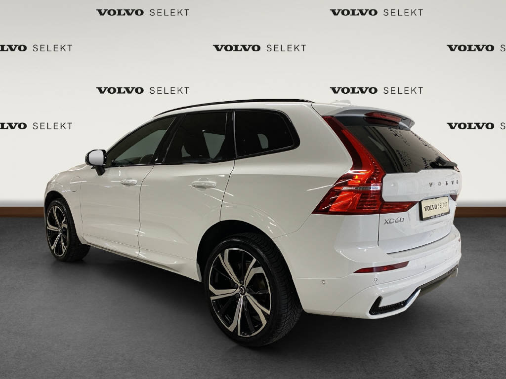 VOLVO XC60 2.0 T8 TE R-Design eAWD, Plug-in-Hybrid Petrol/Electric, Second hand / Used, Automatic - 3