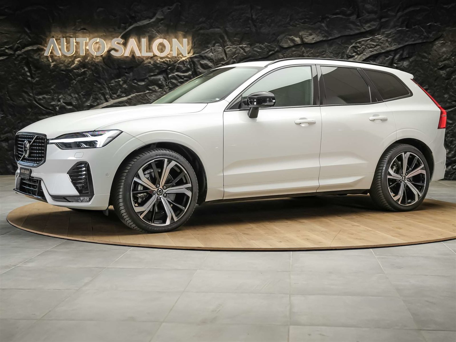 VOLVO XC60 2.0 B4 MH Ultimate Dark AWD *Panorama*Head-Up*Sta, Diesel, Occasioni / Usate, Automatico - 2