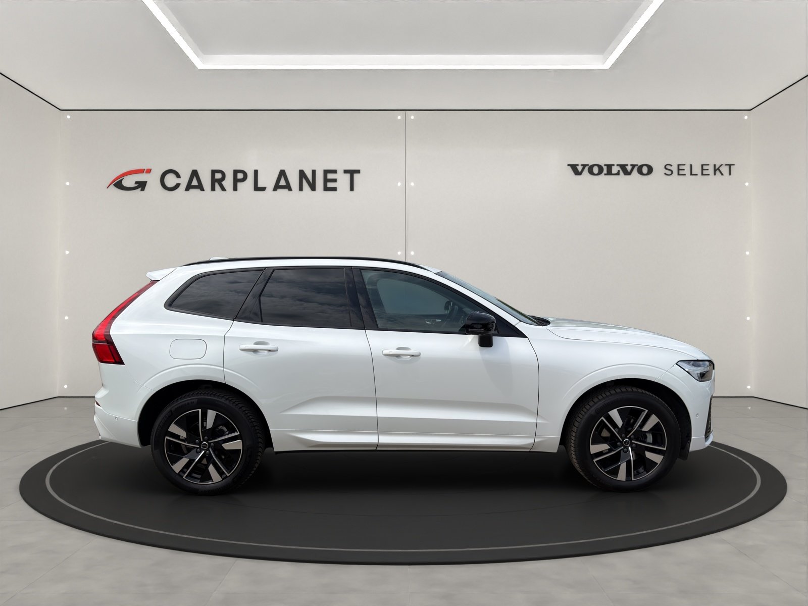 VOLVO XC60 2.0 B5 MH Plus Dark AWD, Hybride Leggero Benzina/Elettrica, Occasioni / Usate, Automatico - 3
