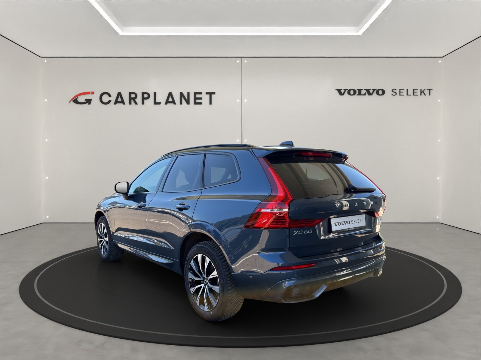 VOLVO XC60 2.0 B5 MH Plus Dark AWD, Hybride Leggero Benzina/Elettrica, Occasioni / Usate, Automatico - 4
