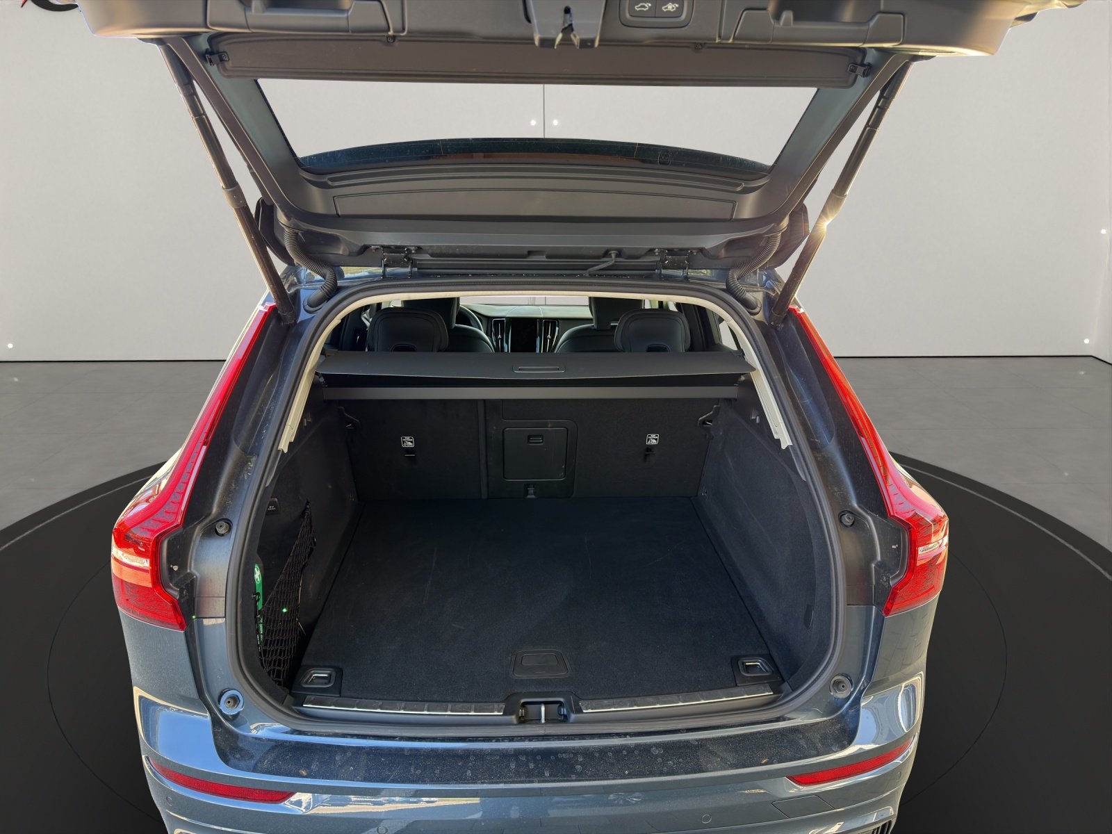 VOLVO XC60 2.0 B5 MH Plus Dark AWD, Hybride Leggero Benzina/Elettrica, Occasioni / Usate, Automatico - 7