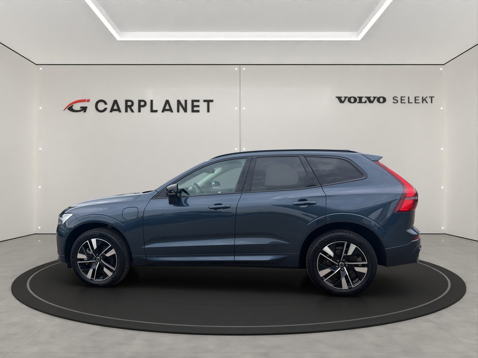 VOLVO XC60 2.0 T6 TE Plus Dark eAWD, Plug-in-Hybrid Petrol/Electric, Second hand / Used, Automatic - 2