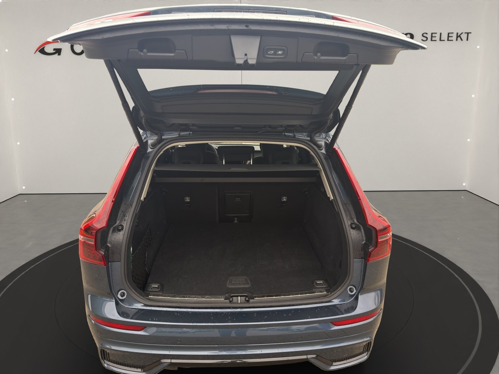 VOLVO XC60 2.0 T6 TE Plus Dark eAWD, Plug-in-Hybrid Petrol/Electric, Second hand / Used, Automatic - 7