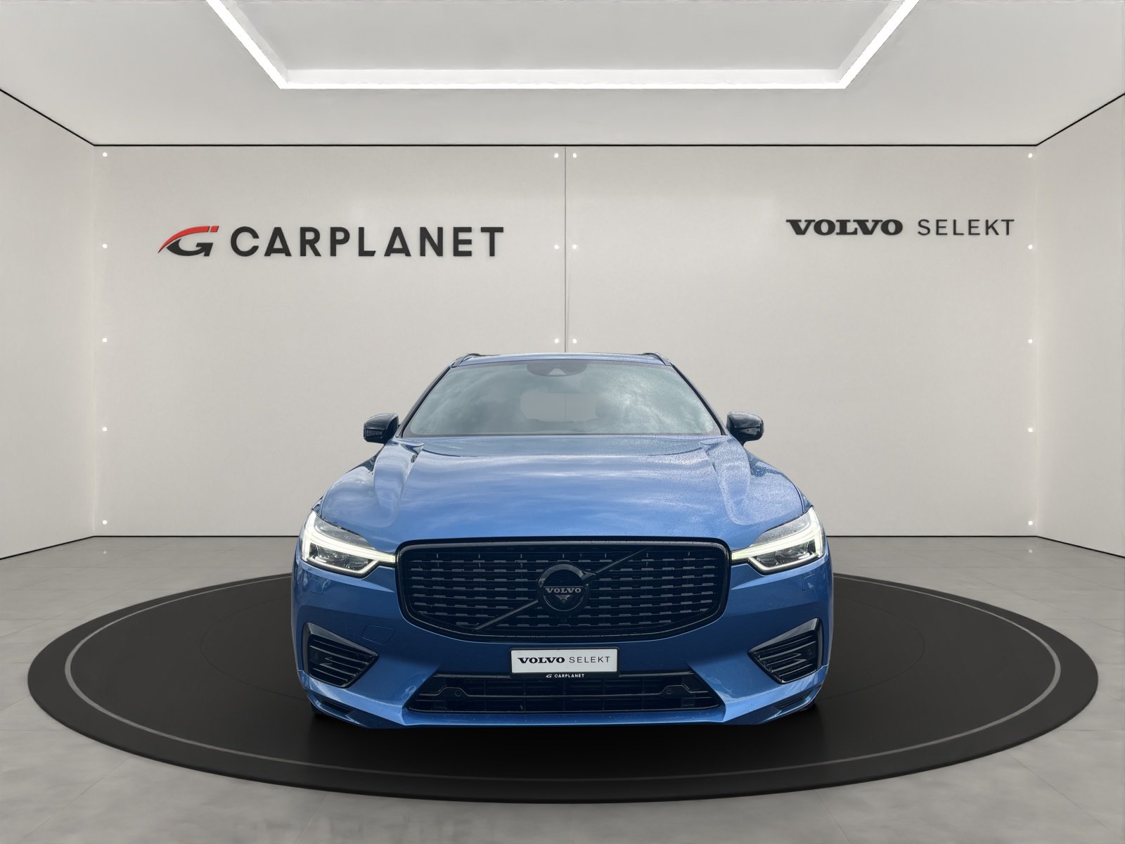 VOLVO XC60 2.0 T6 TE R-Design eAWD, Plug-in-Hybrid Benzin/Elektro, Occasion / Gebraucht, Automatik - 7