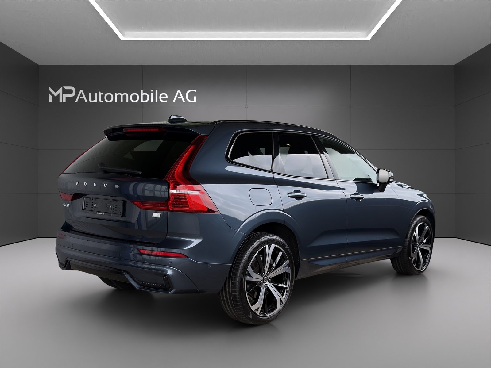 VOLVO XC60 T8 eAWD PluginHybrid Ultimate Dark Geartronic, Plug-in-Hybrid Petrol/Electric, Second hand / Used, Automatic - 4