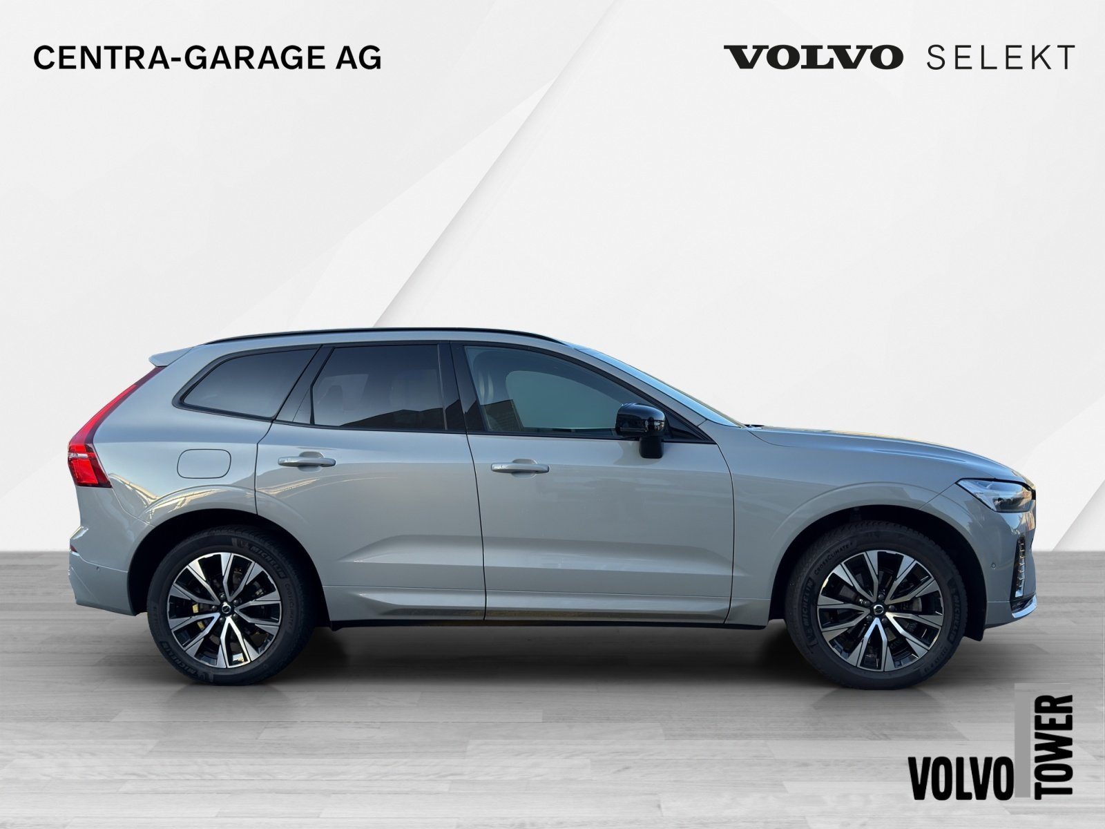 VOLVO XC60 B5 Benzin Mild Hybrid AWD Plus Dark Geartronic, Hybride Leggero Benzina/Elettrica, Occasioni / Usate, Automatico - 5