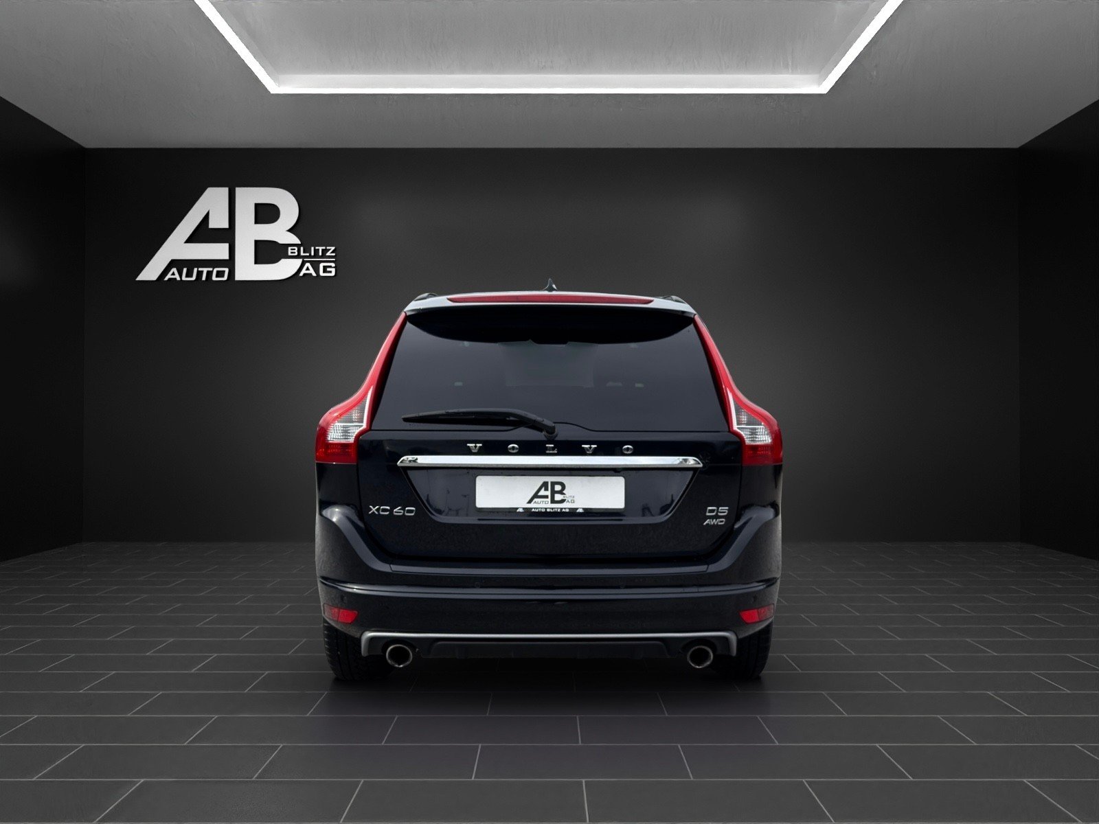 VOLVO XC60 D5 AWD Momentum Geartronic mit 215 PS, Diesel, Occasion / Utilisé, Automatique - 4