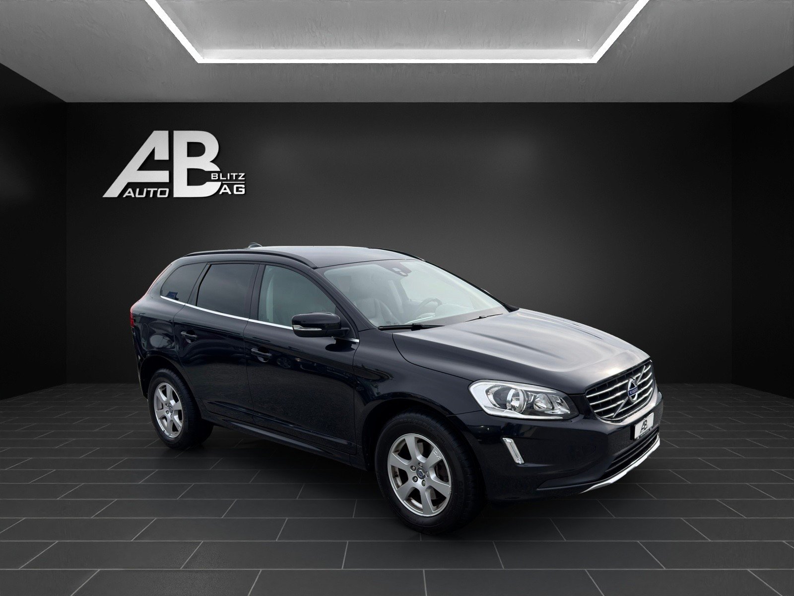 VOLVO XC60 D5 AWD Momentum Geartronic mit 215 PS, Diesel, Occasion / Utilisé, Automatique - 6